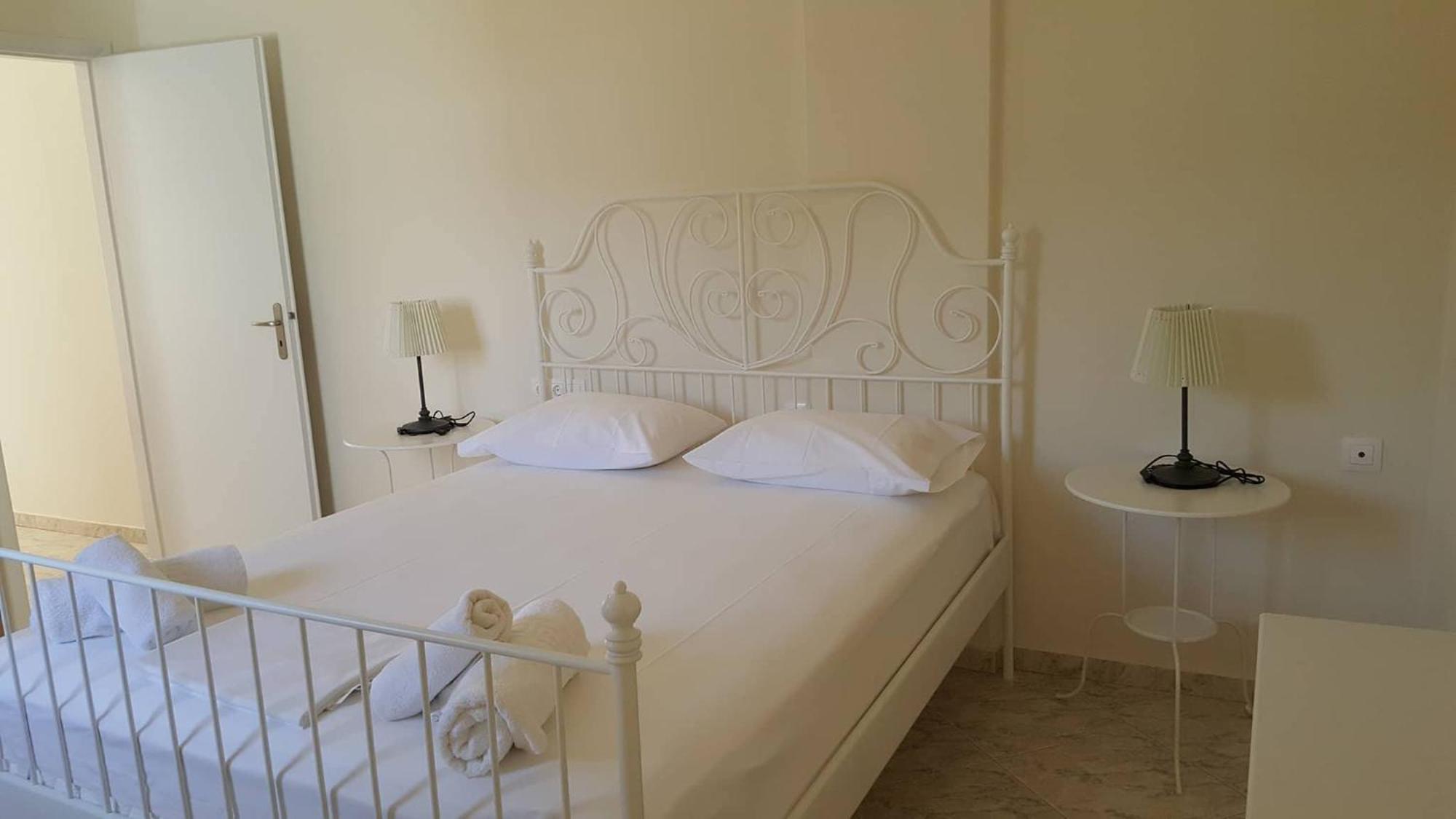 Mear Holiday Homes - Cretan Summer Getaways Kountoura Selino Bagian luar foto